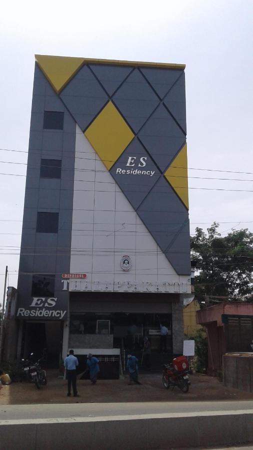 E S Residency Hotel Theni Esterno foto